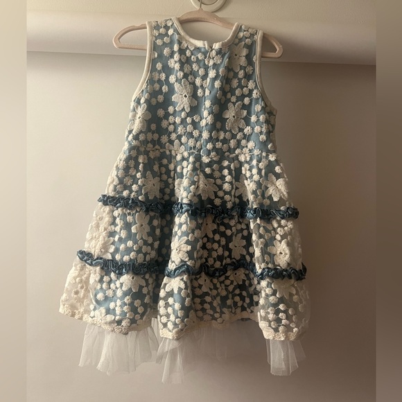 Lipstik Girls Dress. Beautiful Blue & White dress. Size 3T. - Picture 3 of 6